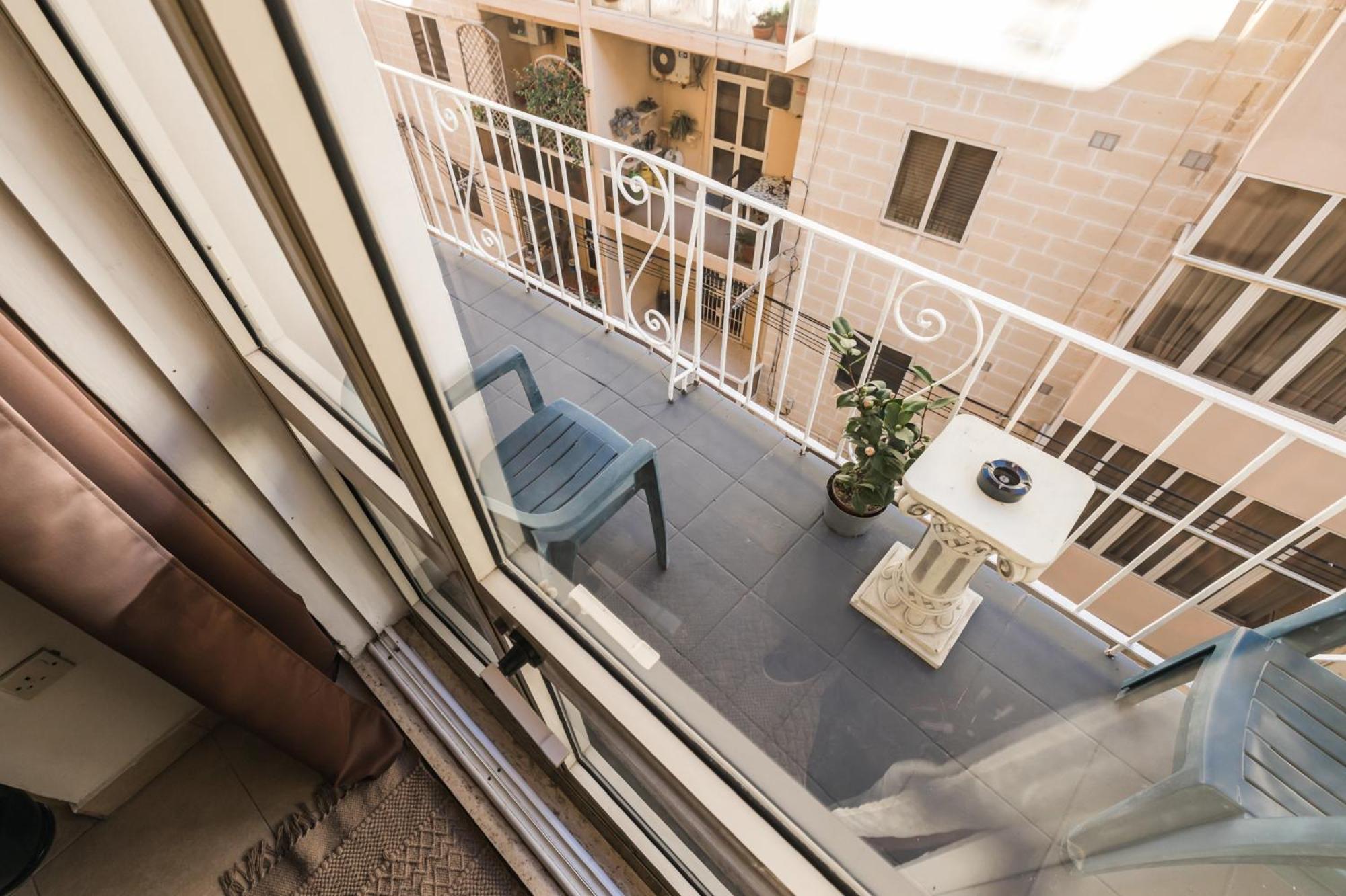 Sliema 3 Bedrooms Apartment Εξωτερικό φωτογραφία